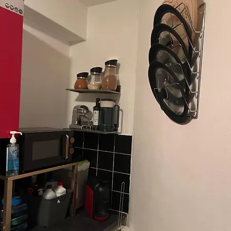 Sweet & Full Apartment